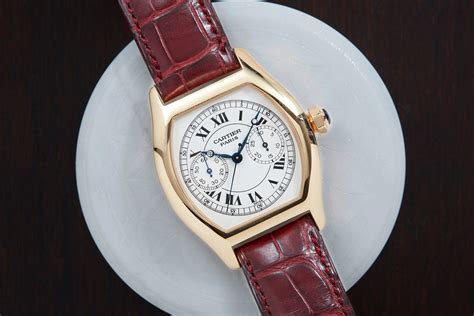 cartier tortue monopusher chronograph.